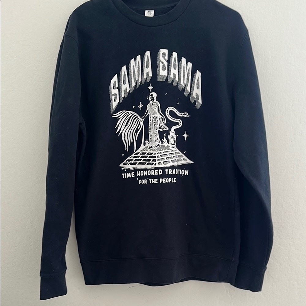 Sama Sama Black Graphic Women’s Crewneck Sweater